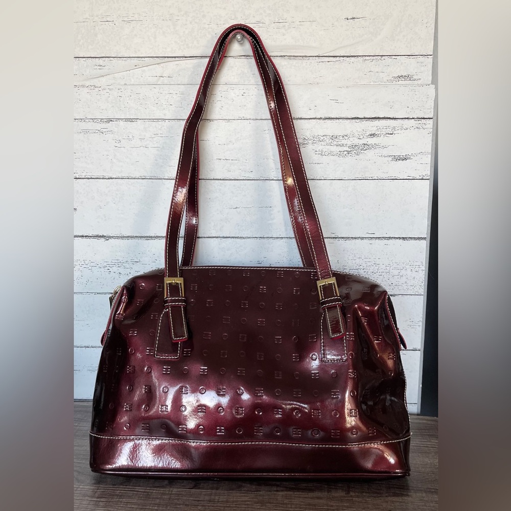 ARCADIA Patent Leather Burgundy Shoulder Bag